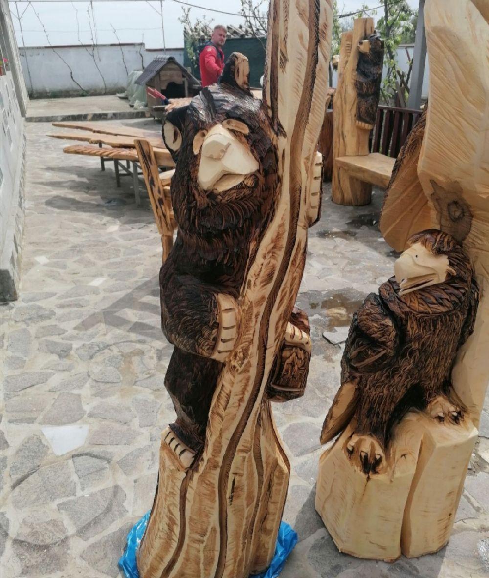 Pui de urs sculptat 97kg
