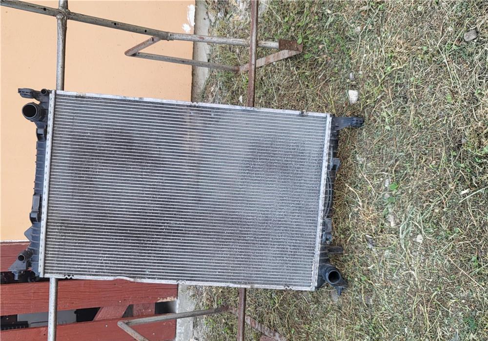 Radiator Audi A 8