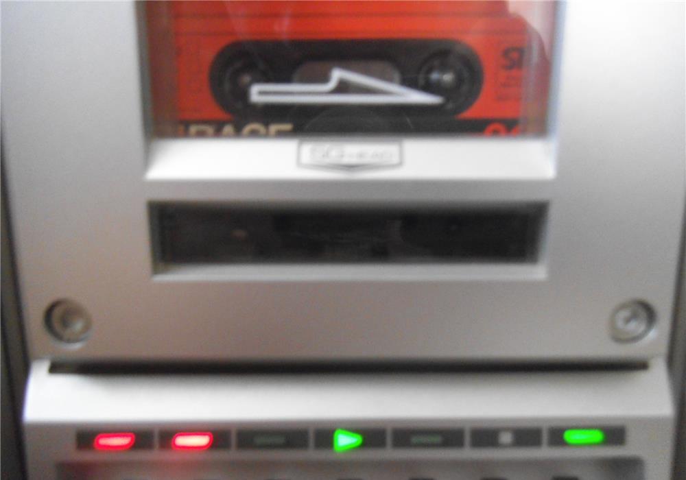 RADIO CASETOFON AIWA TPR-990E Dolby NR B. 2-Motor SG Head  Comoara din 1980