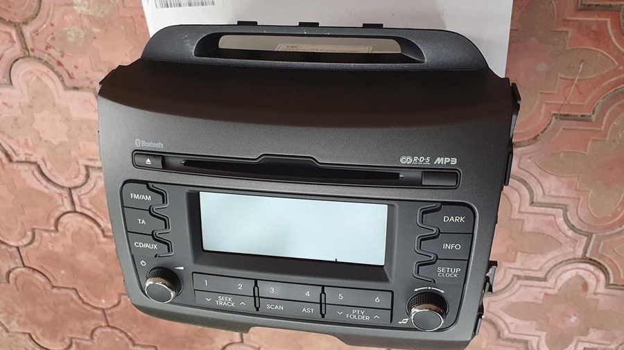 Radio CD mp3 original Kia Sportage SL 2014