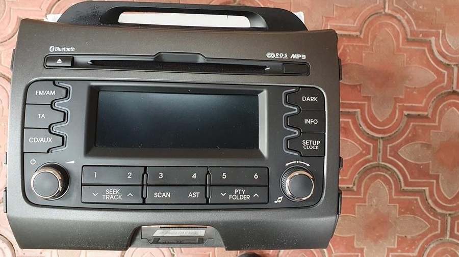 Radio CD mp3 original Kia Sportage SL 2014