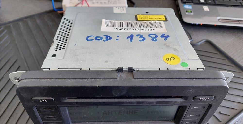 Radio CD - Volkswagen RCD300 + cod deblocare