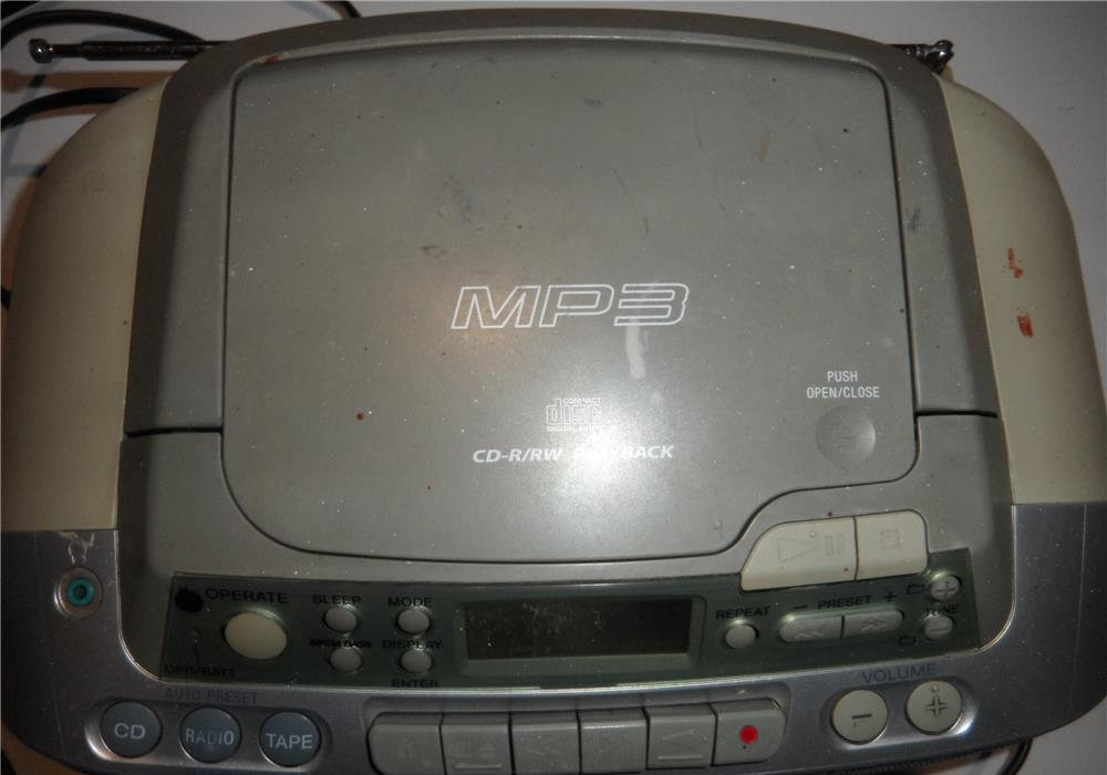 Radio/cd/casetofon mp3 Sony