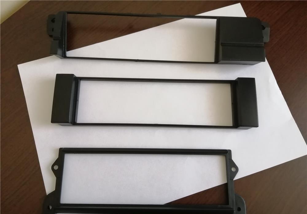 Rame adaptoare player Audi A3/Audi A6, Seat Toledo, Seat Leon, BMW seria 3 e46, Mini Cooper