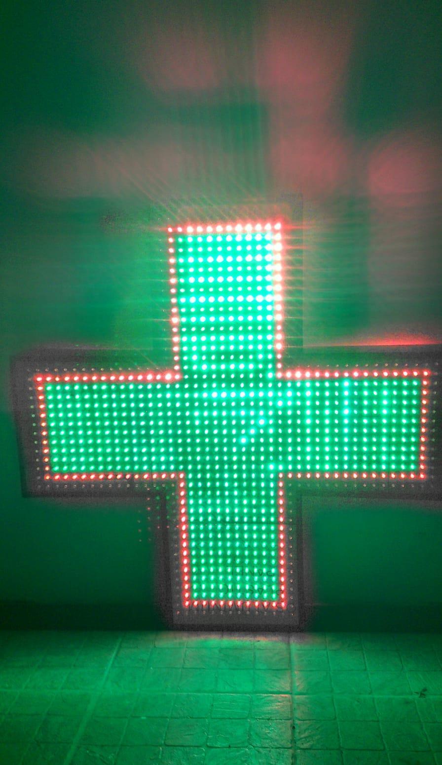 Reclama luminoasa farmacie
