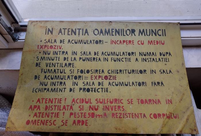 Reclama/tabla veche protectia muncii