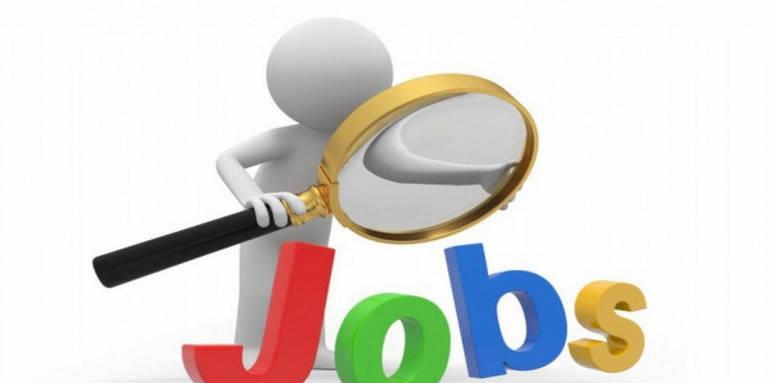 Recrutam femei:si barbati (cupluri)