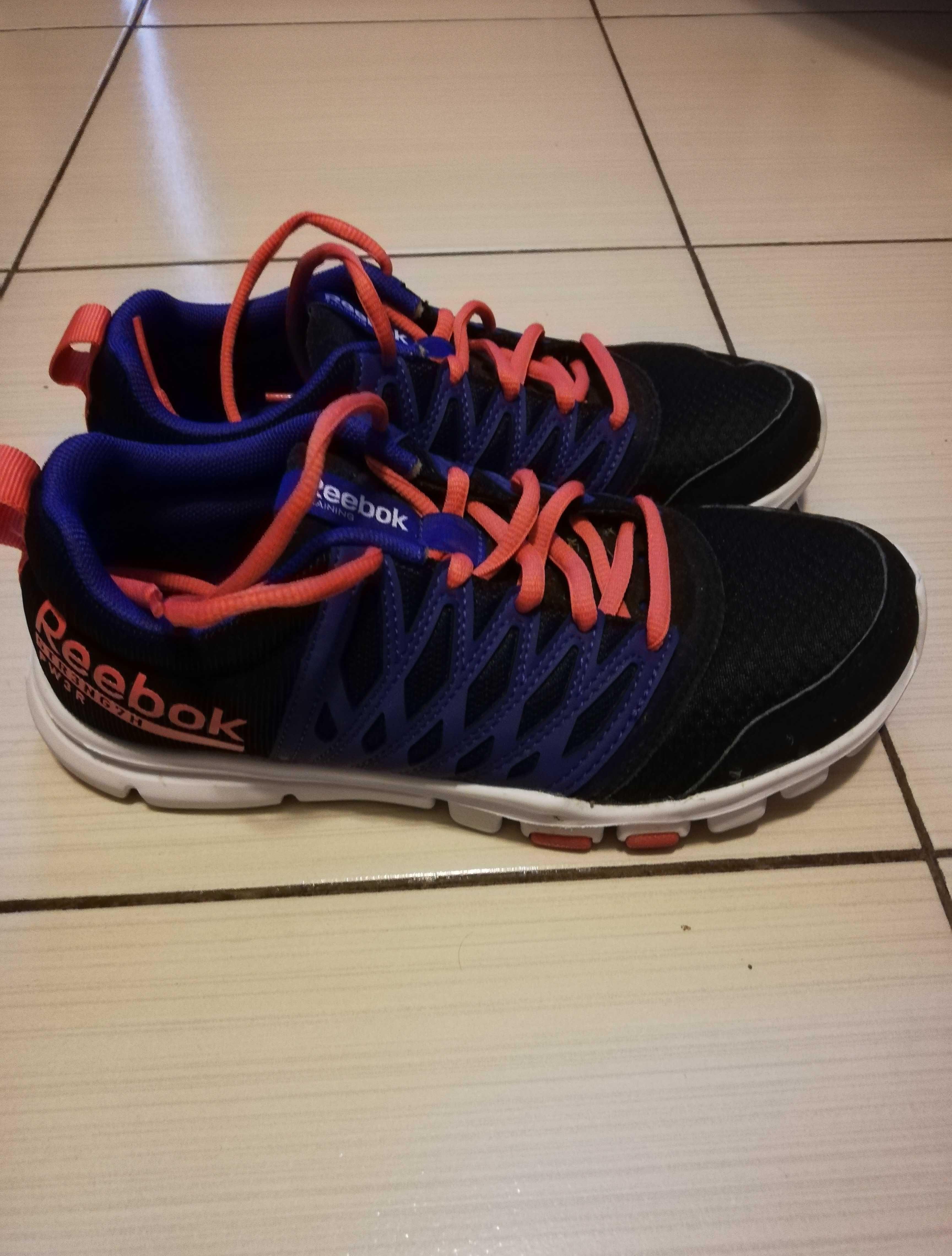 Reebok nr 37
