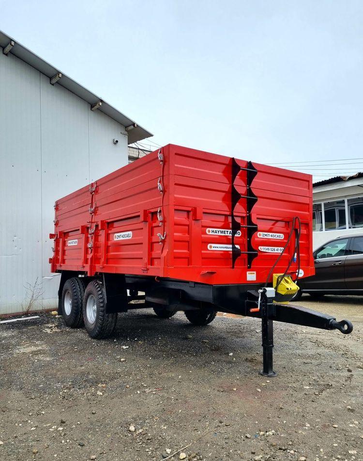 Remorca 8 tone tandem basculare