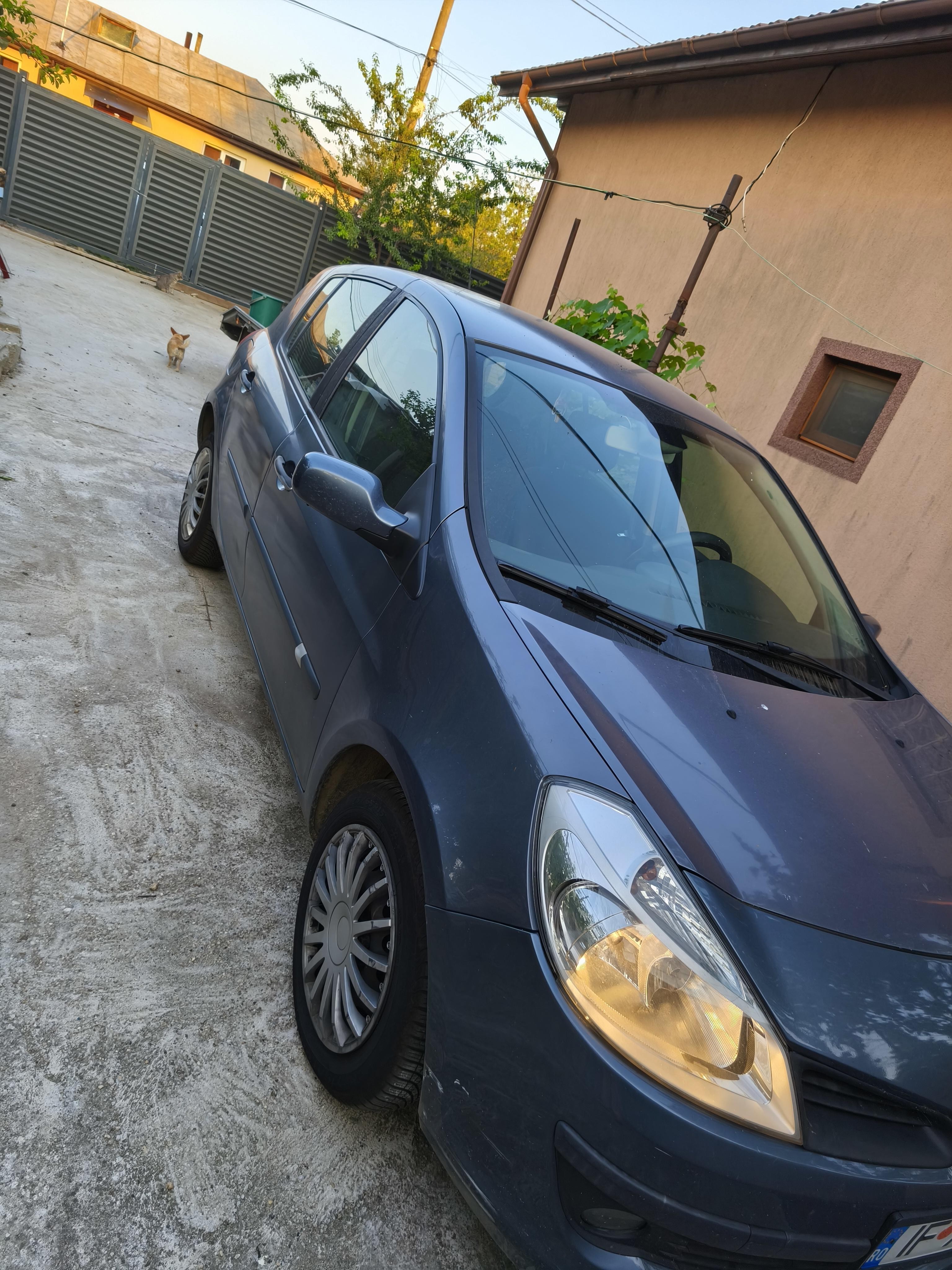 Renault Clio 3.     Tel.0761092725