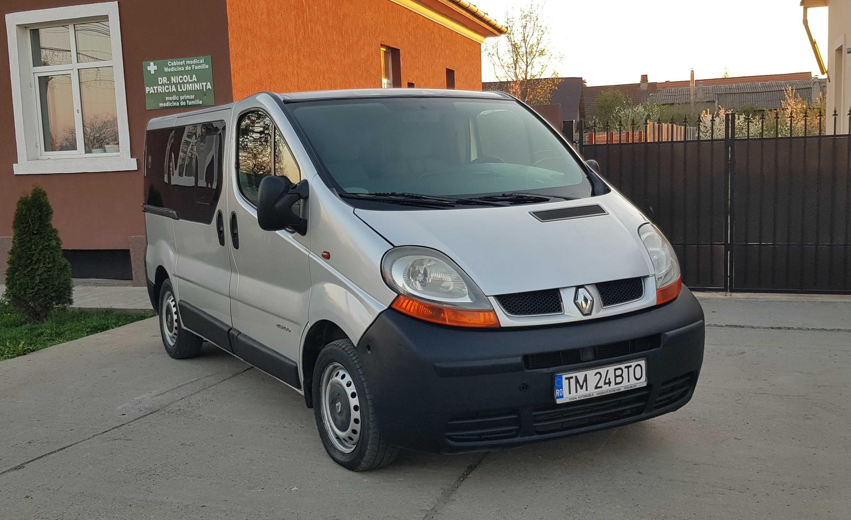 Renault Trafic 8+1 locuri 1,9 dci 6+1 trepte an 2005 clima a.c