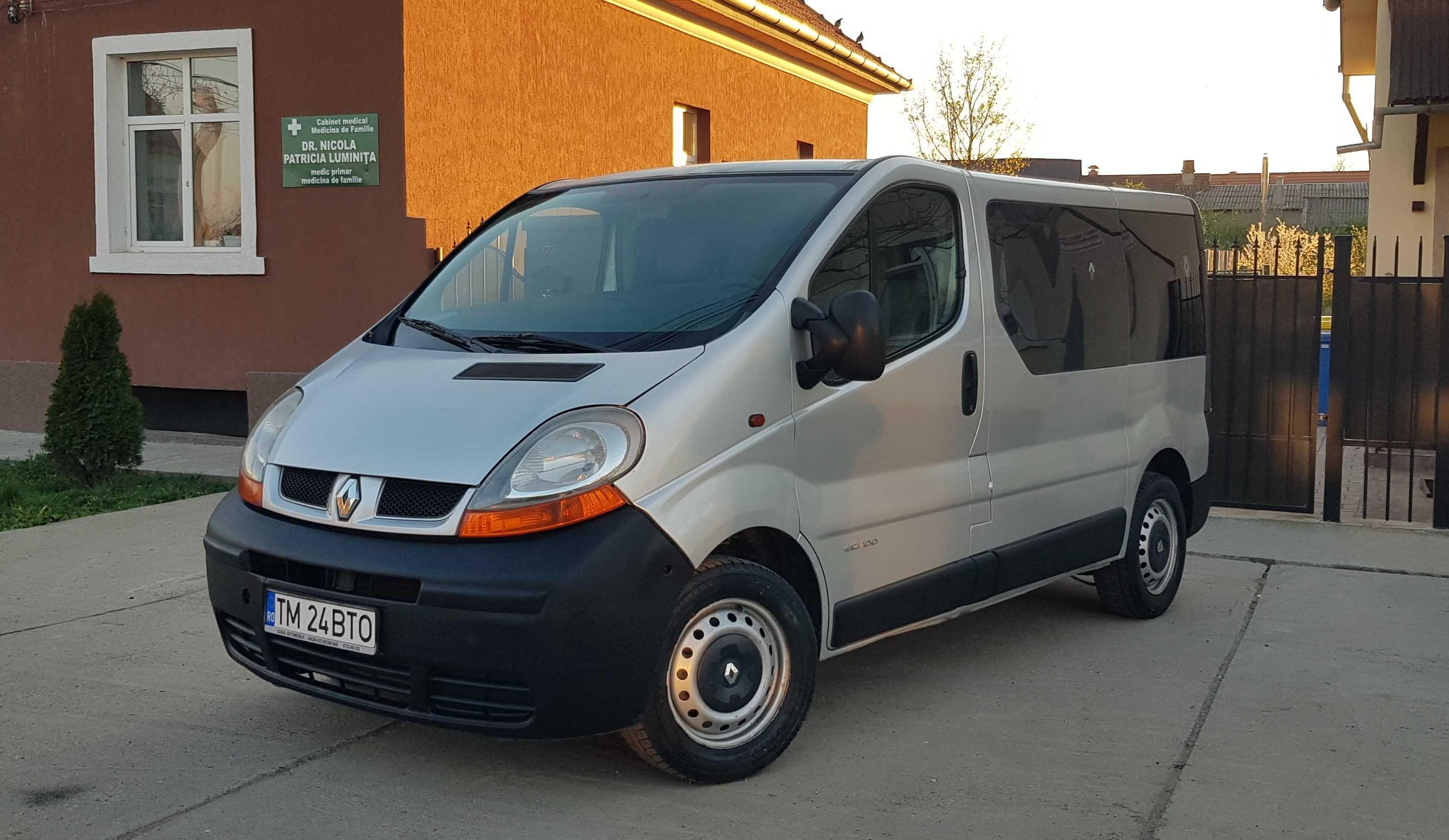 Renault Trafic 8+1 locuri 1,9 dci 6+1 trepte an 2005 clima a.c