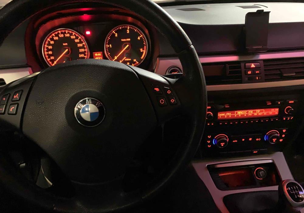 RENT A CAR /// INCHIRIERI AUTO/// RENT A CAR