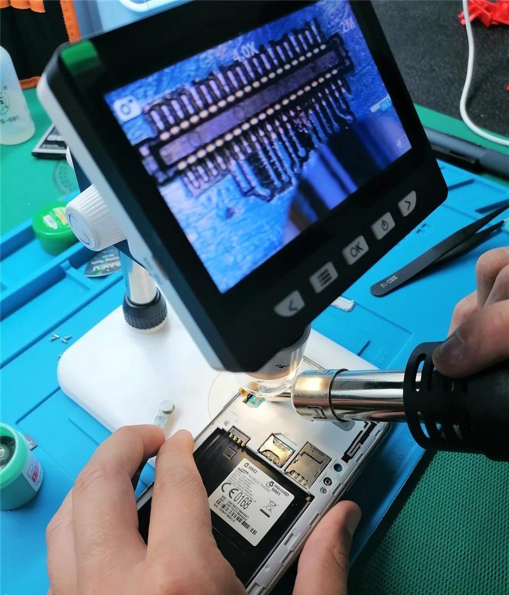 REPARATII TELEFOANE SERVICE GSM - profesionisti in telefoane