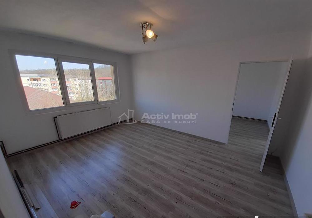 Resita, 3 Cam., Renovat, Micro 2