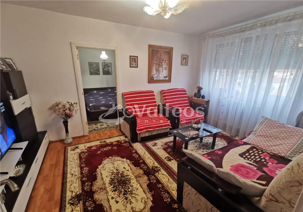 Reșița, ap. 2 camere, 58 mp, mobilat și utilat, zona Universitate