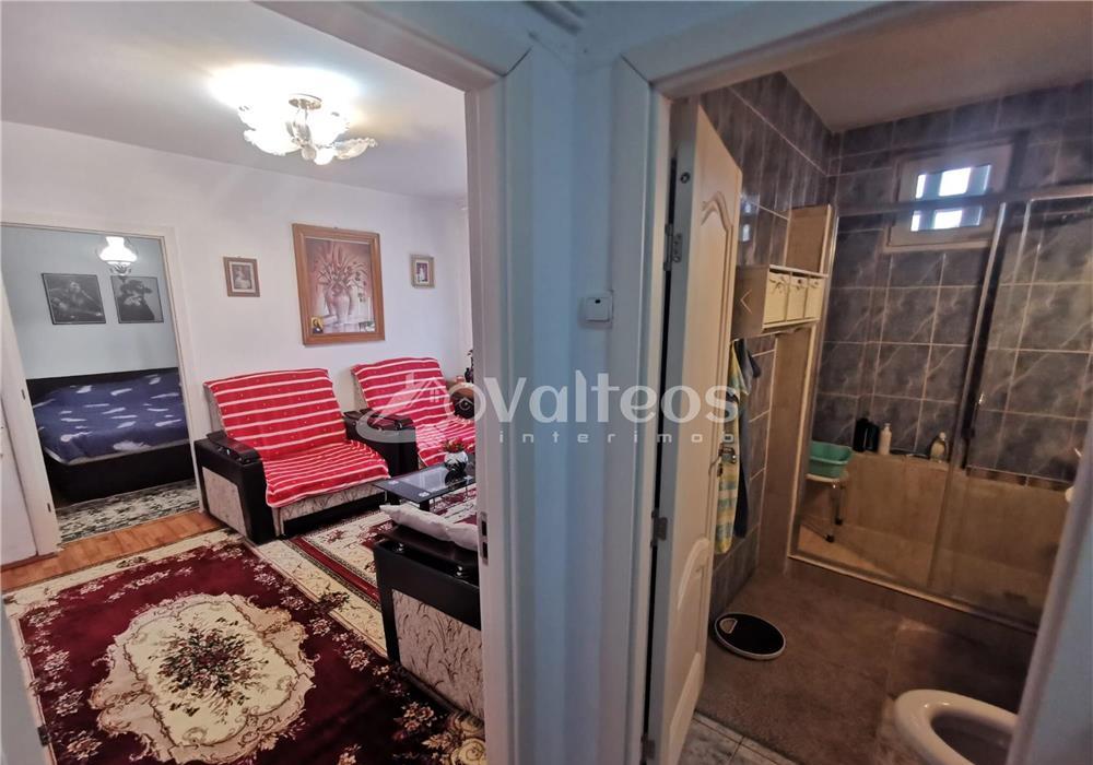 Reșița, ap. 2 camere, 58 mp, mobilat și utilat, zona Universitate