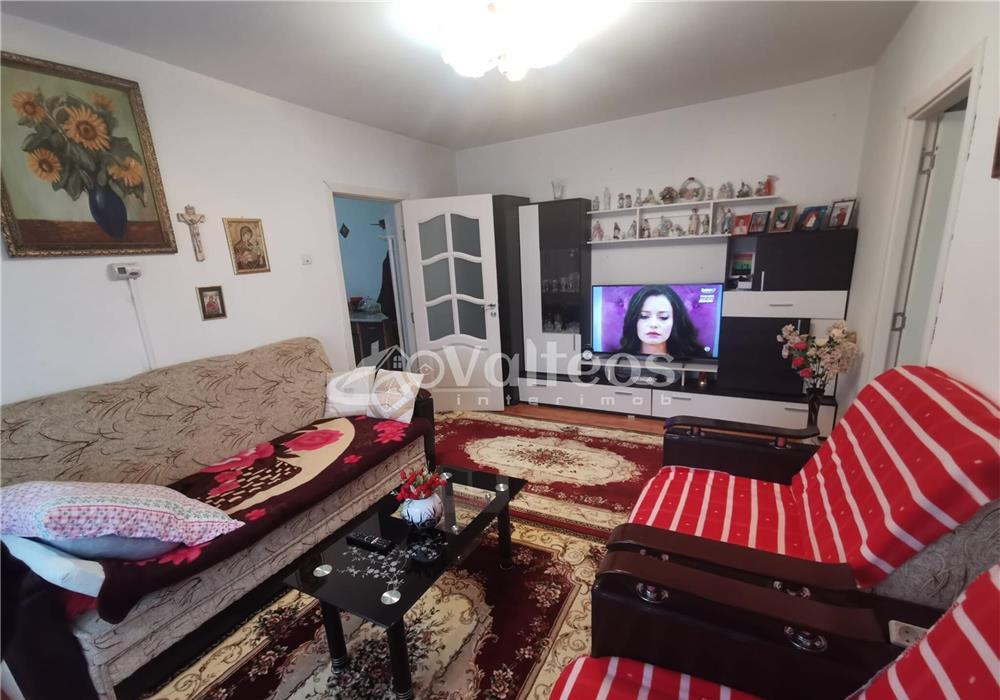 Reșița, ap. 2 camere, 58 mp, mobilat și utilat, zona Universitate