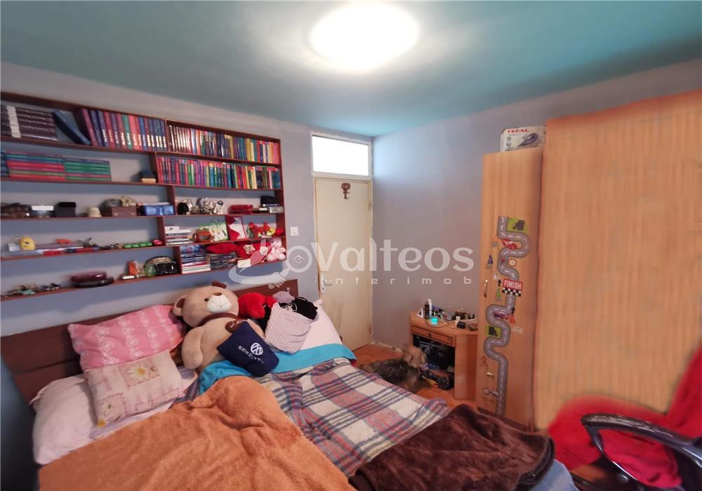 Reșița, ap. 3 camere, dec. 80 mp, Luncă, Zona Poliție