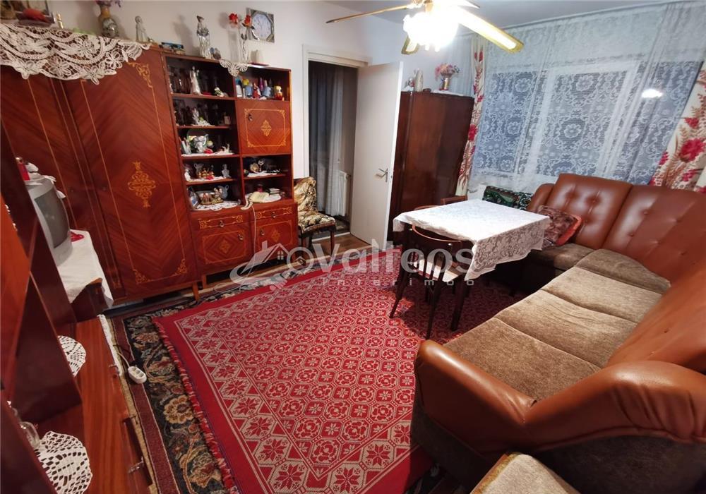 Reșița, apartament 2 camere, 50 mp, etaj 2, Govândari, aleea Albăstrelelor