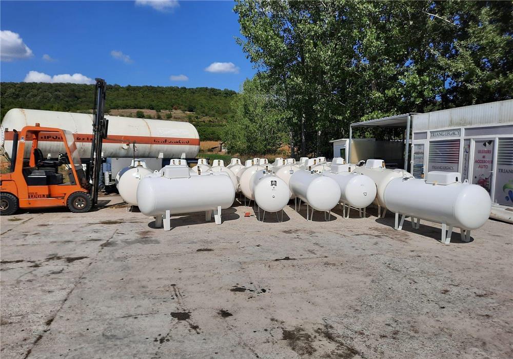 Rezervor gpl propan 1700 l/IUNIE 2022 butelii propan/ rezervoare/bazin gaz/ recipiente gpl
