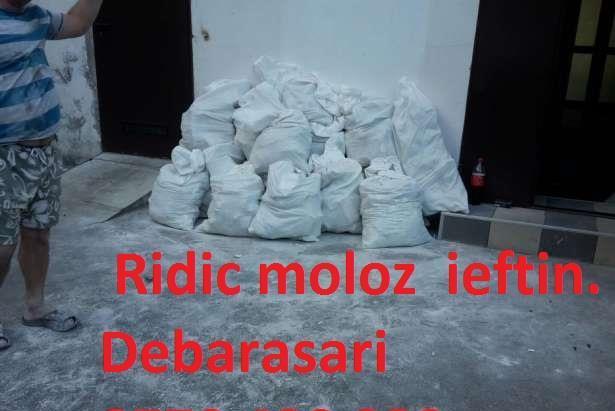 Ridic moloz  Ridic moloz la sac Ridic mobilier Vechi  Debarasari apartamente gunoi beciuri