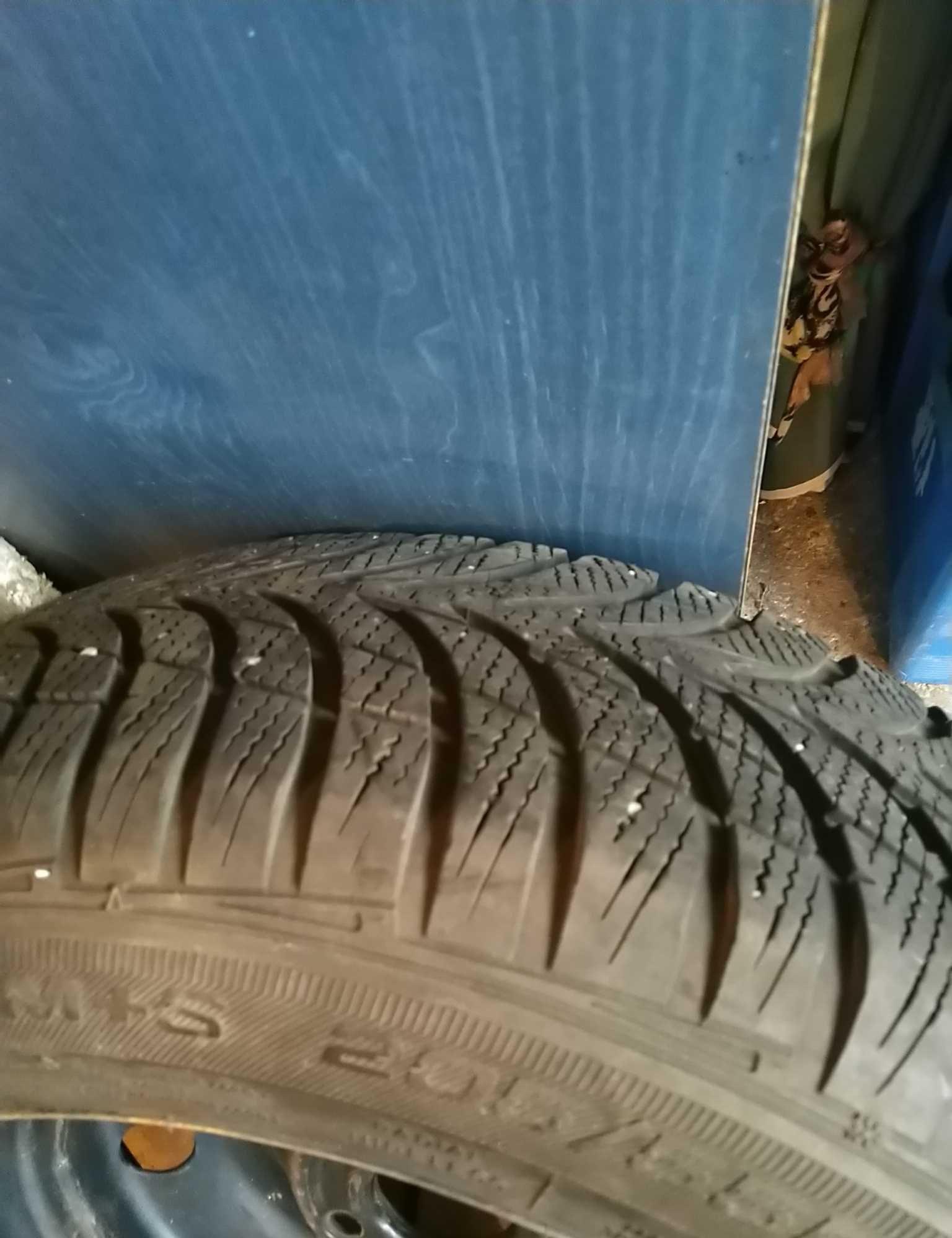 Roată rezerva 16" anvelopa iarna Opel Vectra C