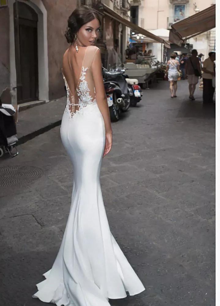 Rochie mireasa tip sirena