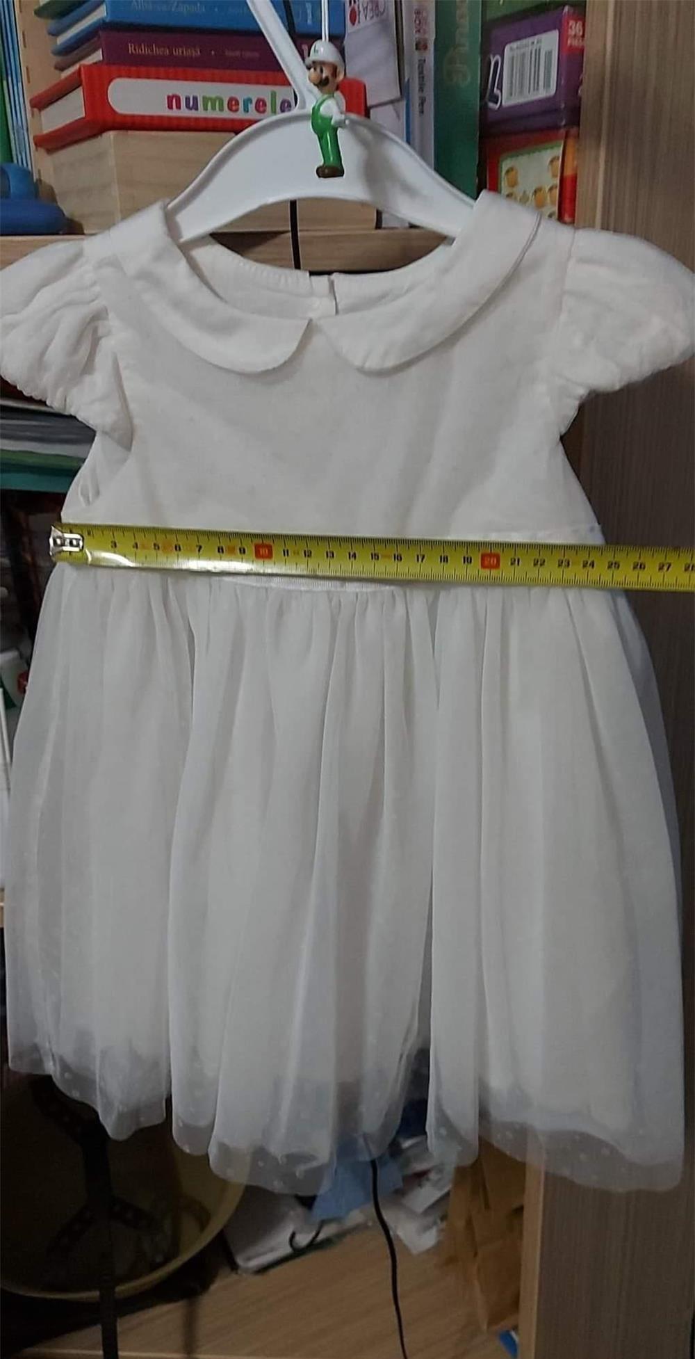 Rochita 80 cm, rochie alba, rochie de printesa