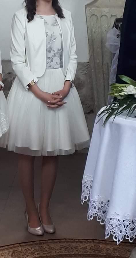 rochita eleganta alba cu dantela fina