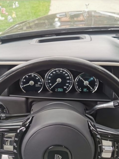 Rolls-Royce Cullinan Standard