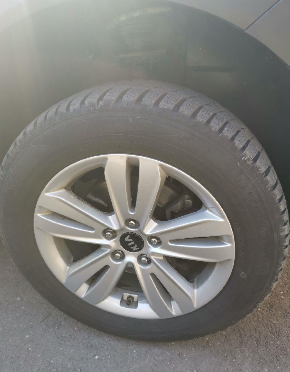 Roți iarna kia sportage 17 inch