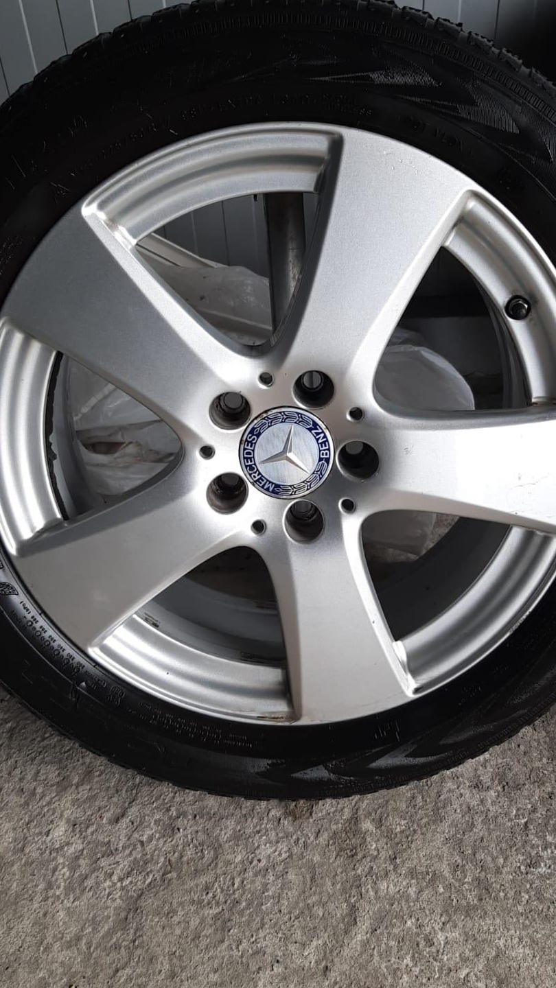 Roți Mercedes C W205 Nokian iarna 225/50/r17