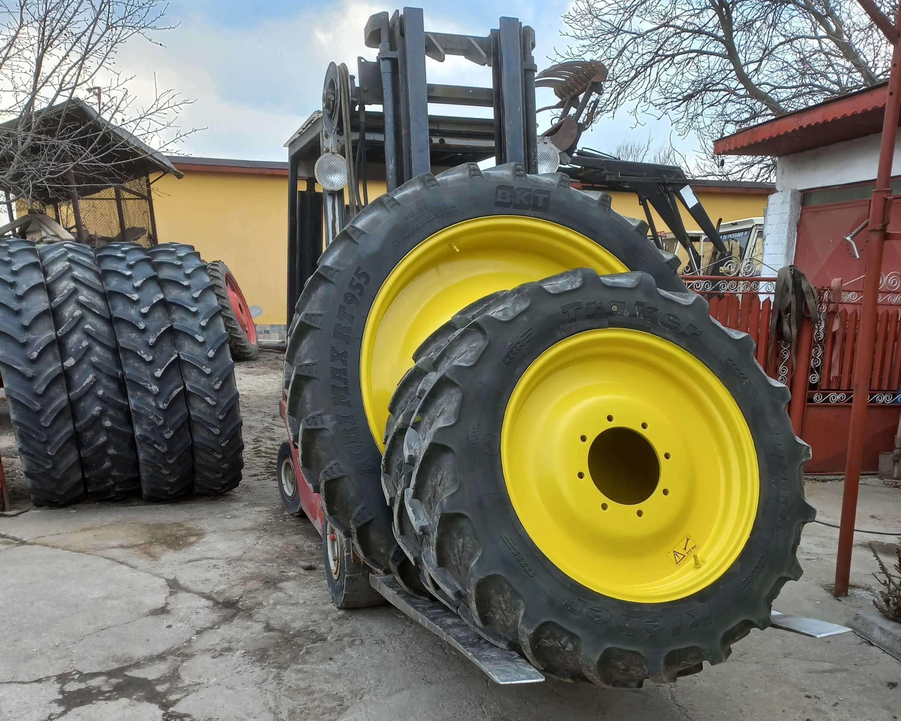 Roti Tehnologice /Inguste /Legumicole Tractor John Deere Valtra Claas