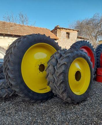 Roti Tehnologice /Inguste /Legumicole Tractor John Deere Valtra Claas