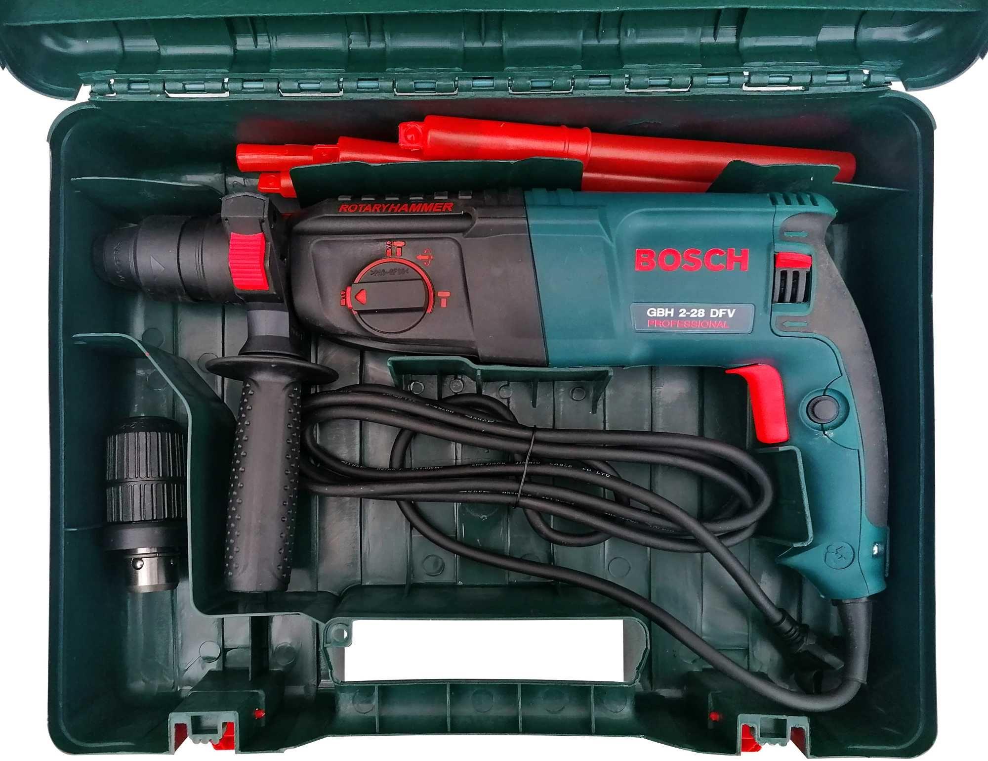 Rotopercutor Bosch 1000W /900rPm 2X Mandrine si accesorii Rotopercutor