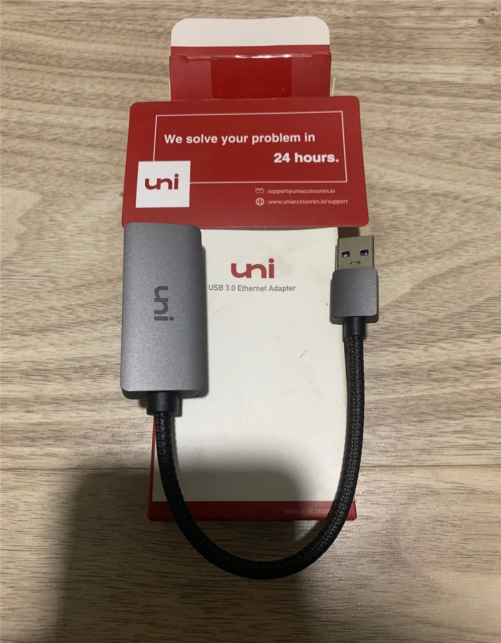 (S) Adaptor USB la Ethernet UNI