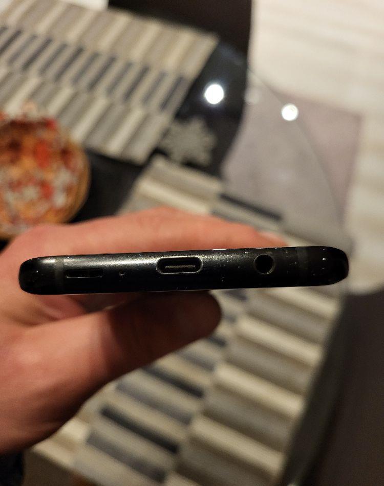s9+