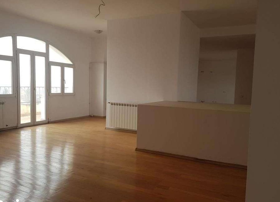 SAFTICA DN1 - vanzare imobil stradal 5500 mp