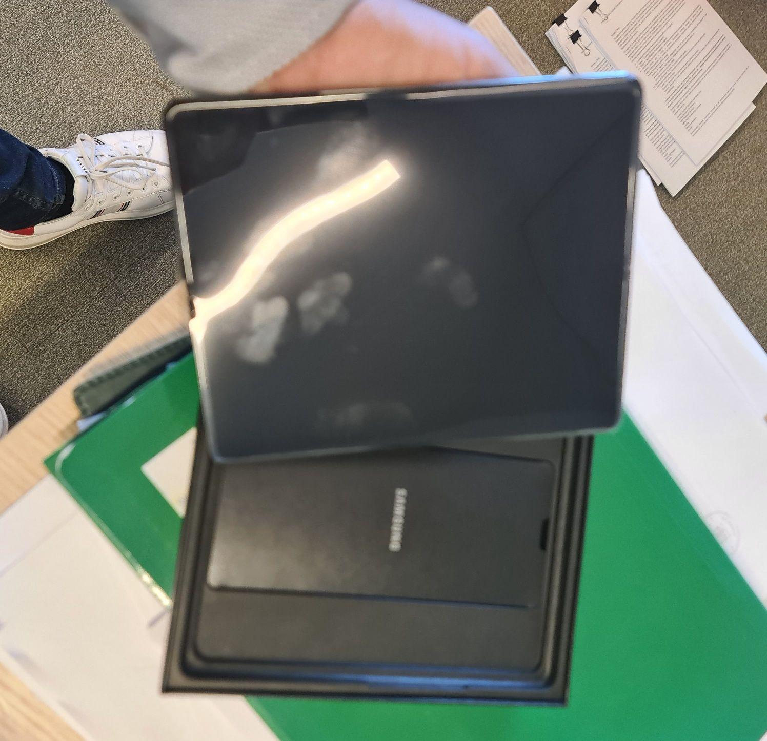Samsung Fold 3 - 256 GB - nou - sigilat