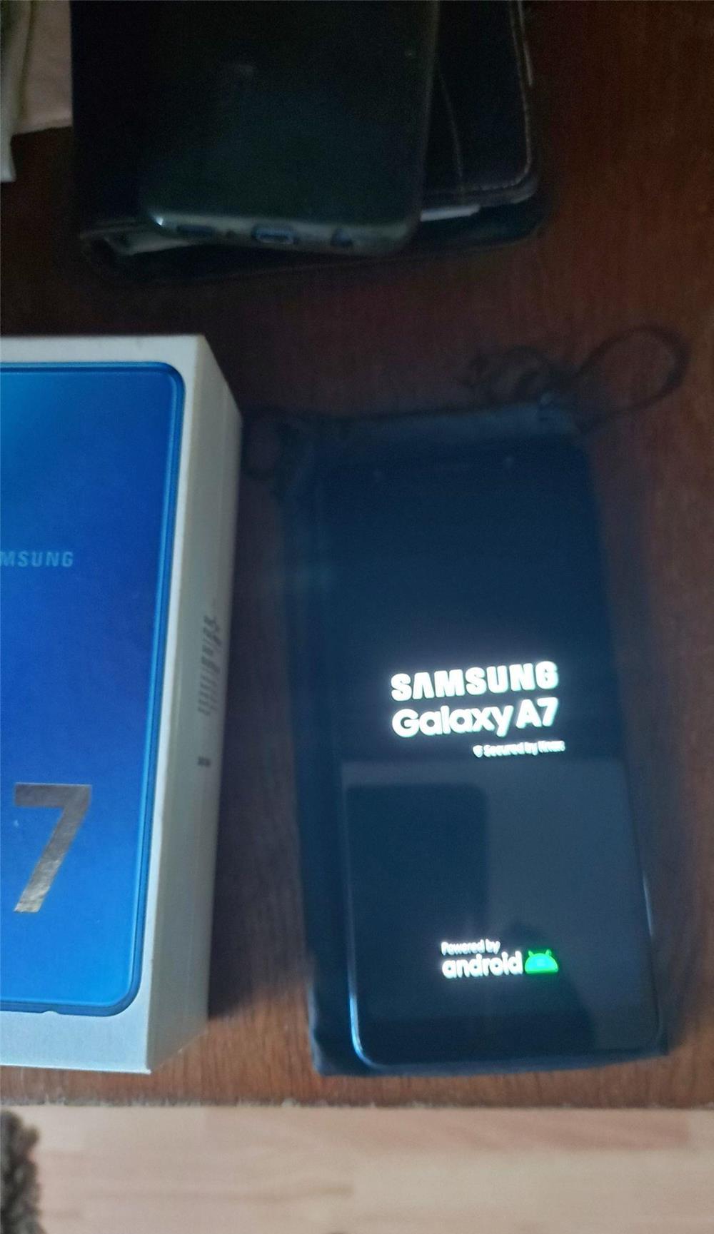 Samsung Galaxy A7 (2019) Blue