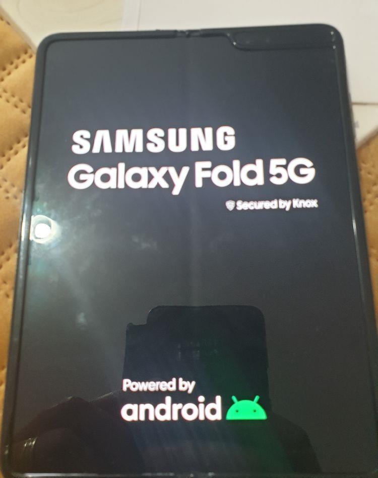Samsung Galaxy Fold Premier Service