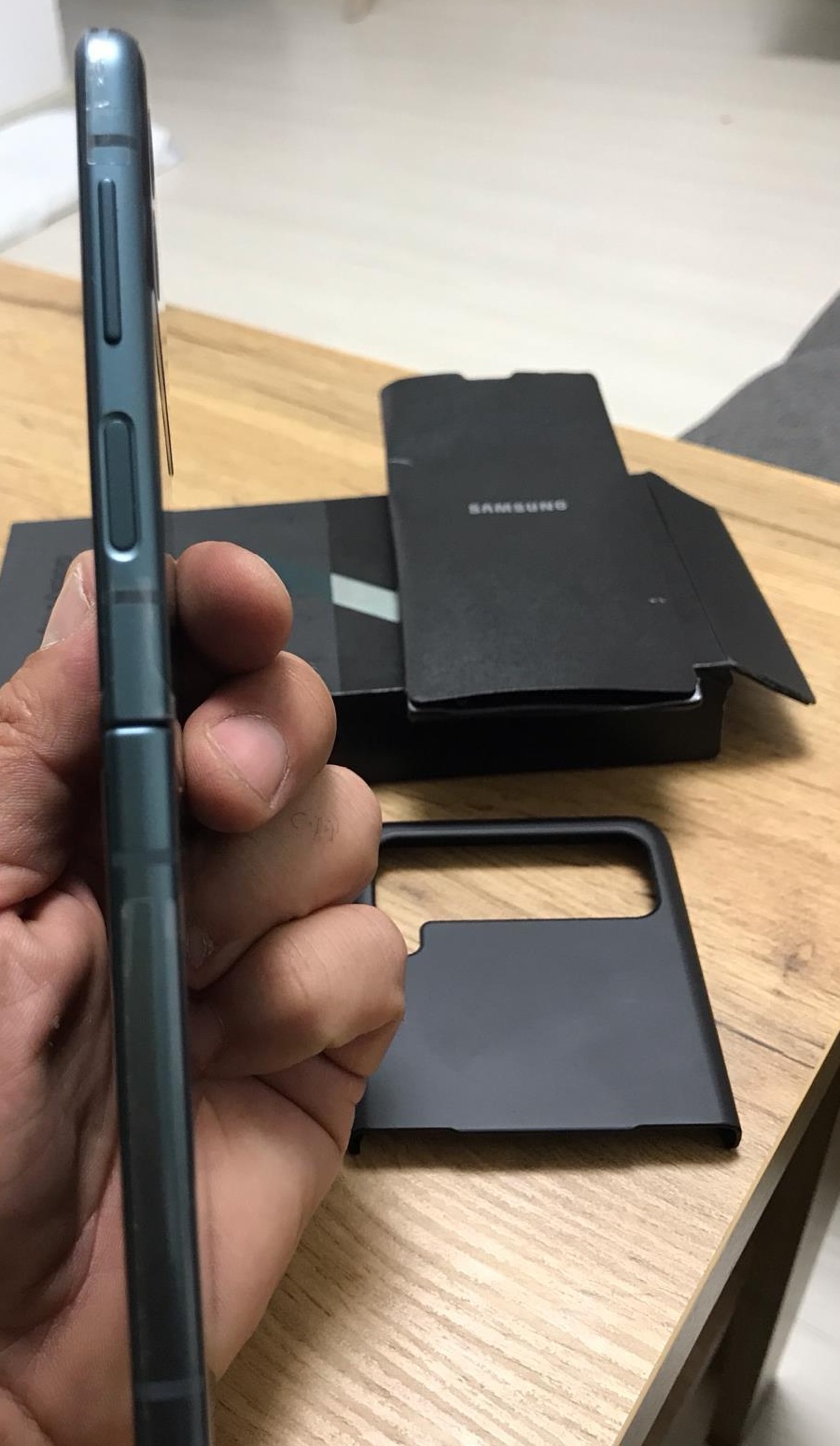 Samsung Galaxy Z Flip3 5G