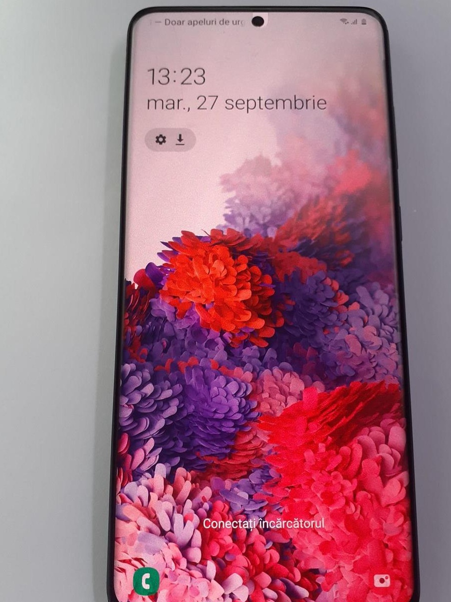 SAMSUNG S20+