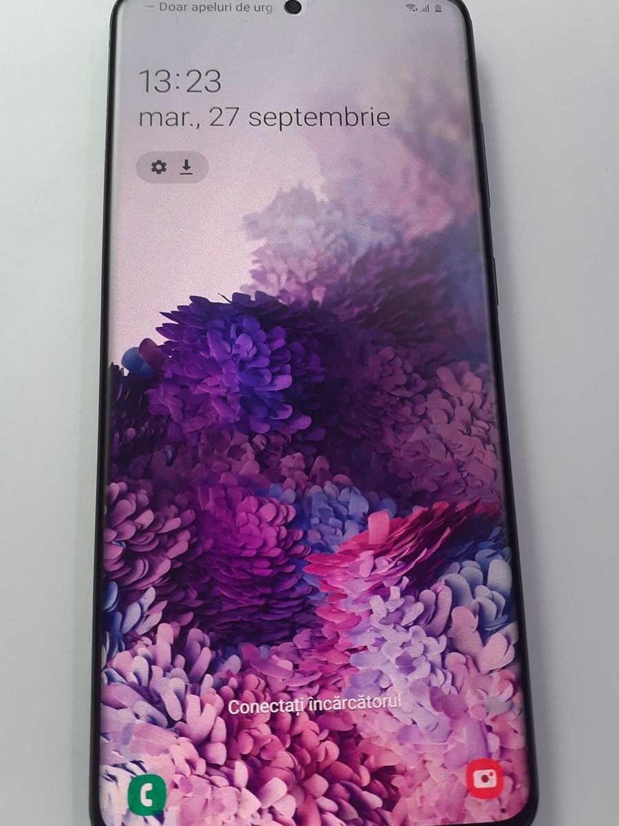 SAMSUNG S20+