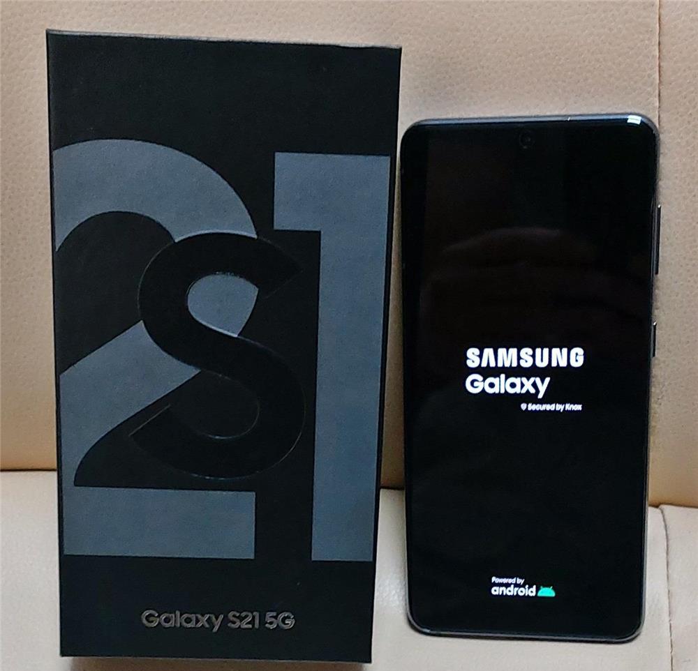 Samsung S21 5G, 128GB, 8GB ram, Phantom Grey in cutie, garantie