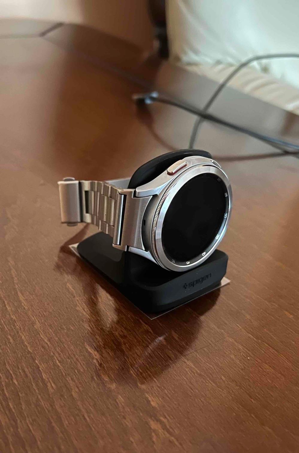 Samsung watch 4 classic + Bonus