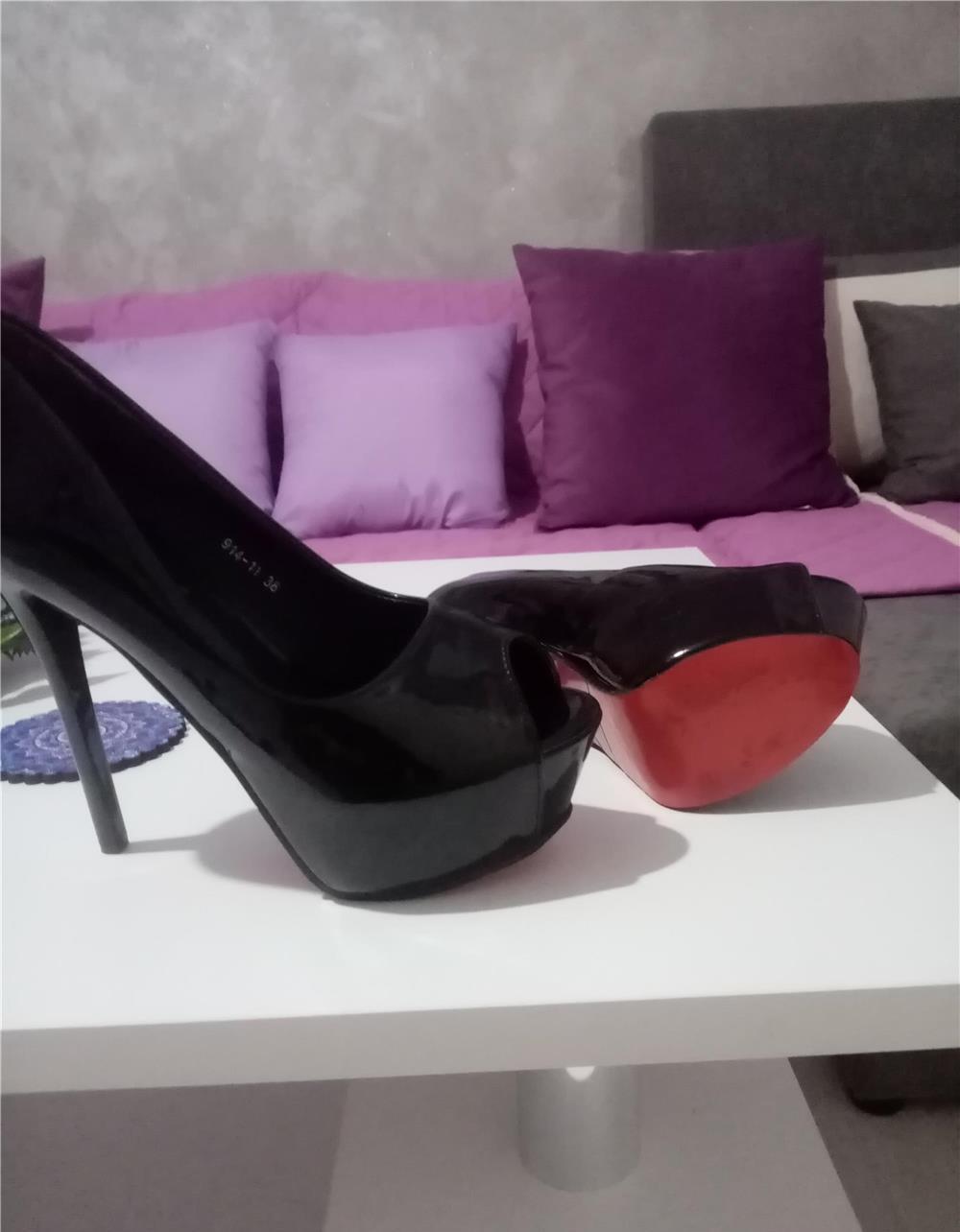 Sandale negre noi, Impecabile, marime 38, 50 lei