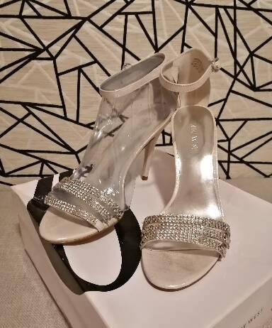 Sandale NINE WEST, argintii, marimea 39, purtate 1 data