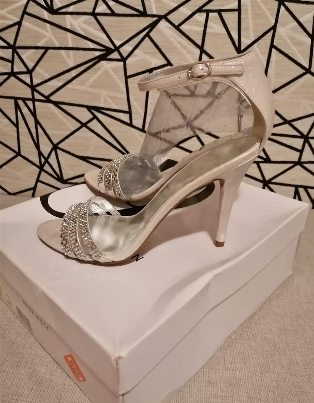 Sandale NINE WEST, argintii, marimea 39, purtate 1 data